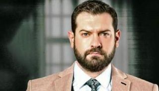 الفنان المصري عمرو يوسف