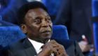 جنازة بيليه.. مفاجأة صادمة تباغت الأسطورة في مرضه (فيديو)