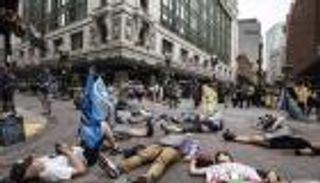 المناخ و"النووي" يهددان الأرض.. هل اقتربت "نهاية العالم"؟