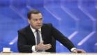 "حرب أهلية بأمريكا وانهيار أوروبا".. توقعات روسية صادمة للغرب