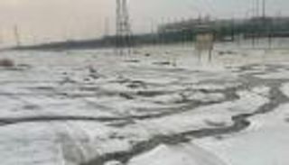 الثلوج تغطي الكويت.. مقاطع فيديو توثّق لحظات مميزة