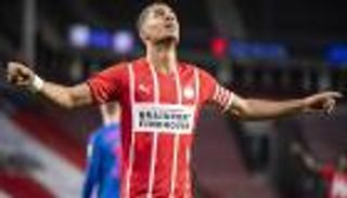كودي جاكبو بجوار محمد صلاح.. متى تظهر صفقة ليفربول الجديدة؟