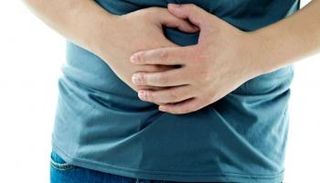 الشعور بالامتلاء قد ينذر بالإصابة بأحد أمراض الجهاز الهضمي