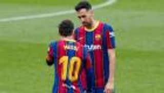 سيناريو غير متوقع.. ميسي يُبعد نجم برشلونة عن حافة الرحيل