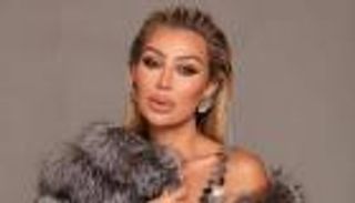 خناقة مايا دياب وشيرين عرفة.. "فكرتي تقصري طولك؟"