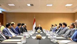 اجتماع العليمي بمحافظي المدن اليمنية