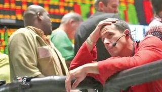 احتمالية الركود ترتفع.. كيف نستعد له ماليا؟