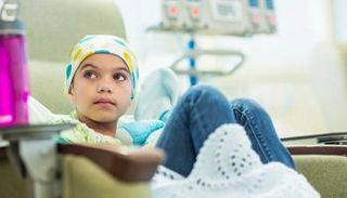 مريضة بأحد مستشفيات السرطان - أرشيفية