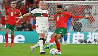 عز الدين أوناحي لاعب منتخب المغرب