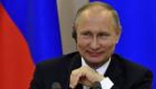 بوتين سيستخدم السلاح النووي في حالة واحدة.. وزير الدفاع الإيطلي يحذر