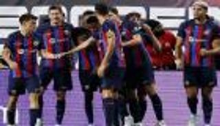 بعد رونالدو وراموس.. النصر السعودي يستهدف قائد برشلونة