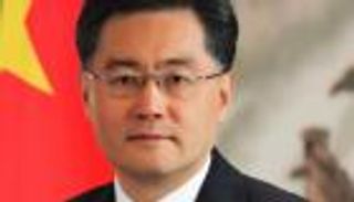 بعد تعيينه وزيرا لخارجية الصين.. من هو تشين قانغ؟