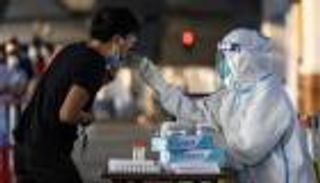 الصين تسجل 5515 إصابة بكورونا.. وتنفي إخفاء المعلومات