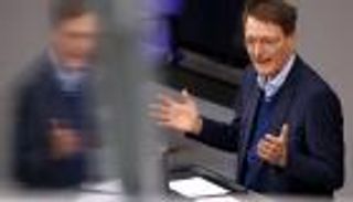 تهديدات "الرايخ".. وزير الصحة الألماني قلق على أطفاله