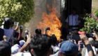 إحراق رجل حيًّا في المكسيك بعد اتهامه بالسرقة