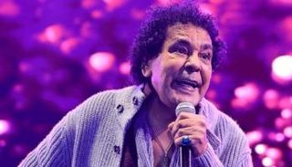 المطرب المصري محمد منير