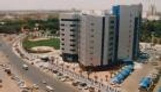 "مزادات الدولار".. سلاح المركزي السوداني لمواجهة تقلبات سوق الصرف
