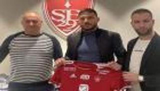 بسبب يوسف بلايلي.. حلم كأس العالم يراود نجم الجزائر