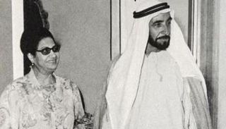 الشيخ زايد بن سلطان آل نهيان مع كوكب الشرق