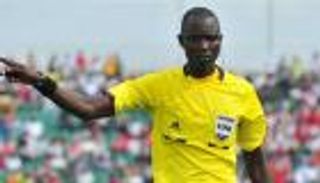 حكم مباراة مصر والكاميرون.. بكاري جاساما يدير قمة نصف نهائي أمم أفريقيا