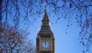 بينها 70 دقة لساعة "بيج بن" .. تفاصيل الاحتفال بعيد ميلاد إليزابيث 