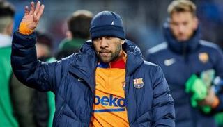 البرازيلي داني ألفيس لاعب برشلونة