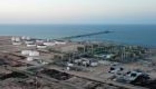 الطقس السيئ يغلق 6 موانئ ليبية.. وقف التصدير مؤقتا