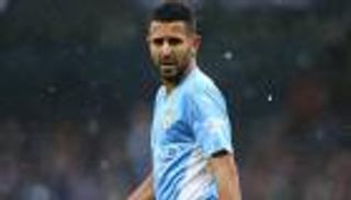 كيف يفكر مانشستر سيتي في تجديد عقد رياض محرز؟