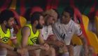 بديل صنع الحدث.. محمد شريف بين تعاطف الجماهير ومواساة مدرب مصر