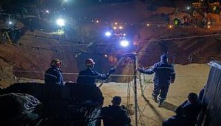 جانب من عملية إنقاذ الطفل المغربي ريان