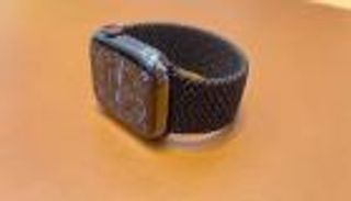 نسخة خاصة من ساعة أبل الذكية Black Unity لهذه المناسبة