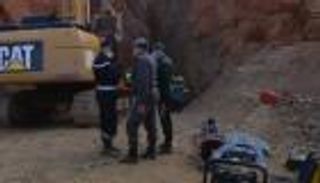 بث مباشر.. الساعات الأخيرة لعملية إخراج الطفل ريان من البئر