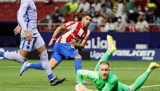 موعد مباراة برشلونة وأتلتيكو مدريد في الدوري الإسباني