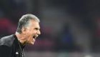 تصفيات كأس العالم.. هل يقود كيروش مصر ضد السنغال من أرض الملعب؟