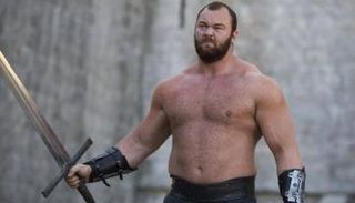 الممثل ولاعب القوة الآيسلندي هافثور بيورنسون 