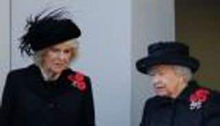 إليزابيث الثانية تريد كاميلا زوجة تشارلز "ملكة" عندما يعتلى العرش