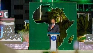 على شرف القمة الأفريقية الـ35