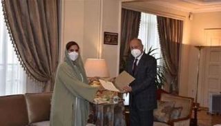 السفيرة مريم الكعبي والأمين العام للجامعة العربية