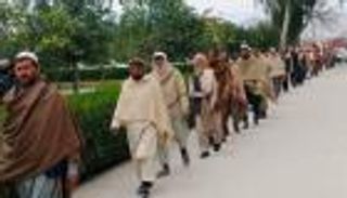 بعملية مشروطة.. استسلام 50 داعشيا لـ"طالبان"