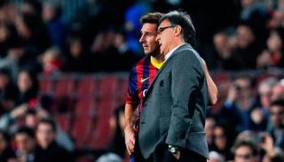 ميسي مع تاتا مارتينو