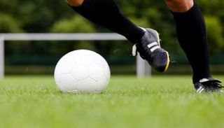كرة القدم 