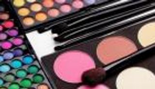 أفضل ماركة مكياج طبيعي 2022… وأفضل مزيلات المكياج