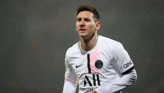 ليونيل ميسي لاعب باريس سان جيرمان
