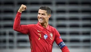 كريستيانو رونالدو بقميص منتخب البرتغال