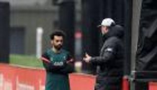 "النهائي لا يزال في عقله".. كلوب يكشف حالة صلاح بعد العودة للتدريبات