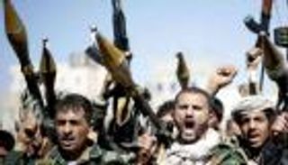 قادة الحوثي "مجرمو حرب".. قانونيون يضعون آليات فرض العدالة الدولية