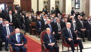الرؤساء اللبنانيون الثلاثية خلال القداس