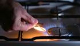 "لهيب فواتير الطاقة" لسنوات.. تحذير من كبرى شركات النفط للمستهلكين