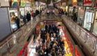 "نظام الصوت" تحت القرصنة.. "الموت لخامنئي" تصدح بأكبر أسواق إيران