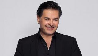 النجم اللبناني راغب علامة